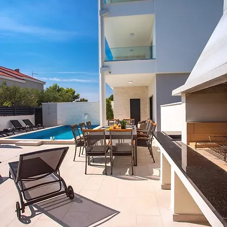 Villa Petra
