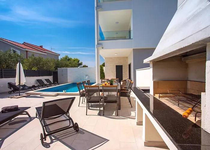 Villa Petra